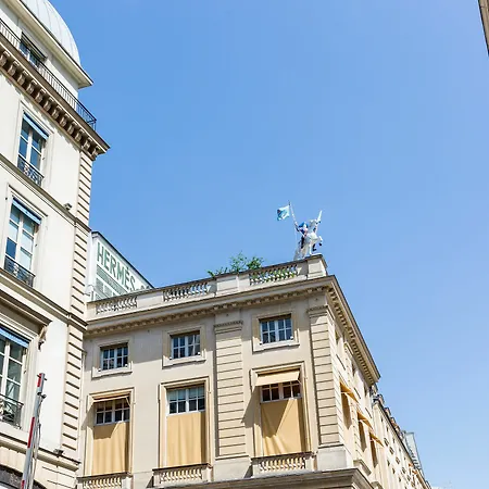 Apartment Luxury 2 Bedroom Louvre And Champs Elysees *