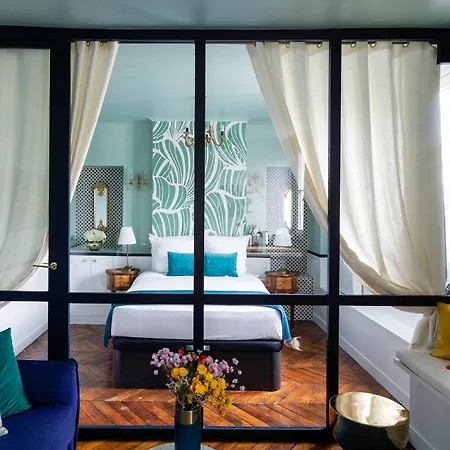 Luxury 2 Bedroom Louvre And Champs Elysees * Paris